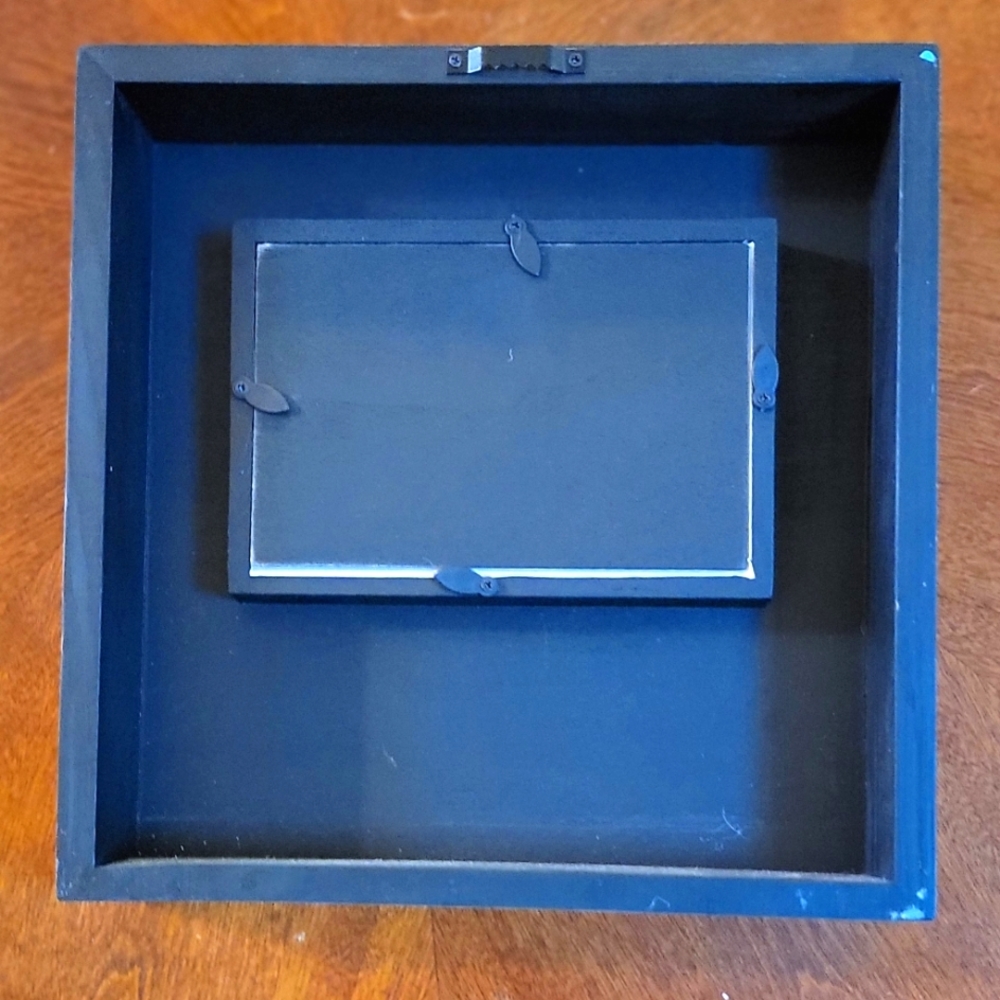 FAMILY WOOD FRAME BRAND NEW - Picture 2 of 3
